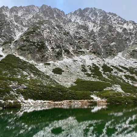 Hikers Paradise High Tatras Štrbské Pleso